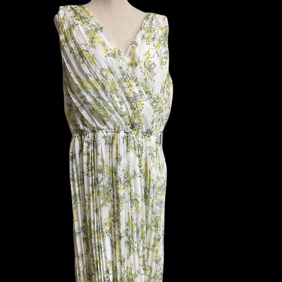 Alex Marie Early Blooms dress - Picture 4 of 9